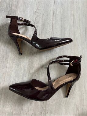 Apt. 9 Women's Dark Burgundy Patent Studded Cross-Strap Point-Toe Heels Size 8.5